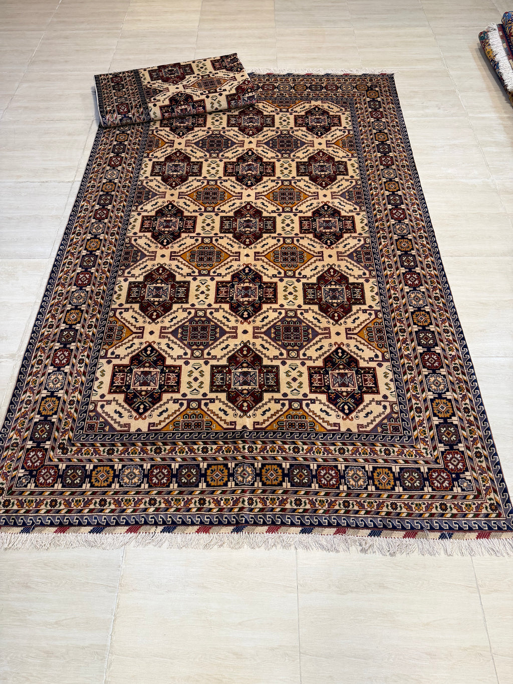Luxury fine Afghan "Vollayati" Carpet